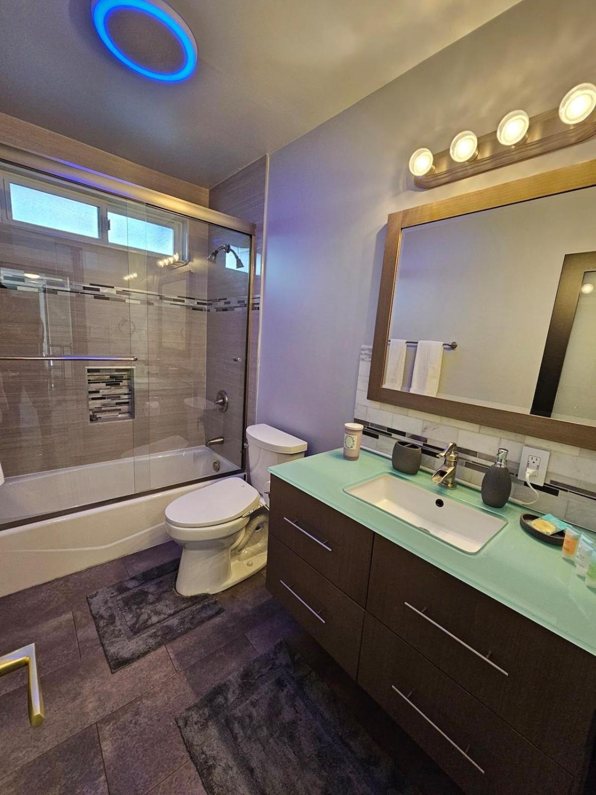 Apartment The Perfect In Culver Palms Patio And Parking *